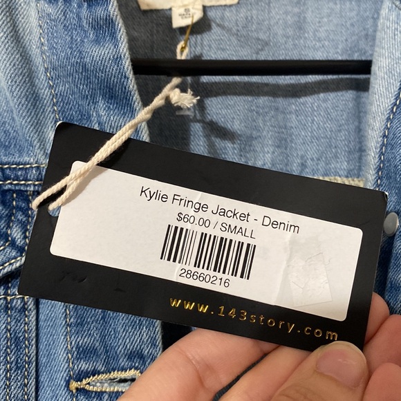 Fringe denim jacket - Picture 3 of 6